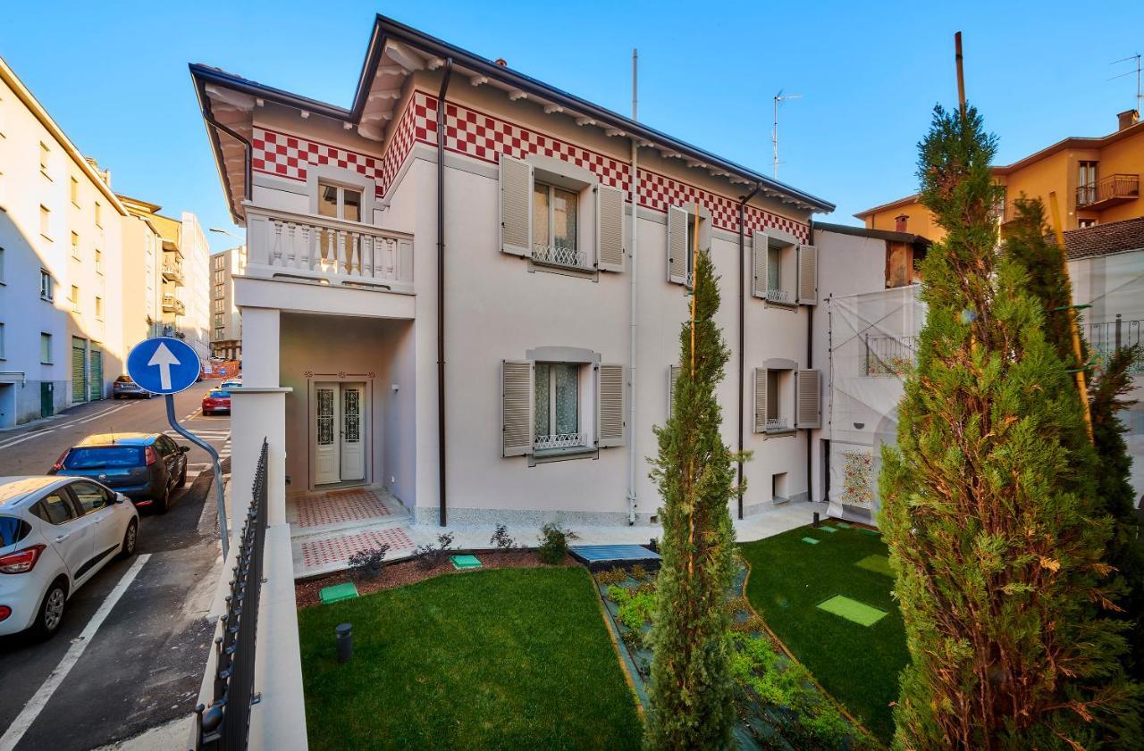 Lecco Lake Apartments Villa Liberty Buitenkant foto